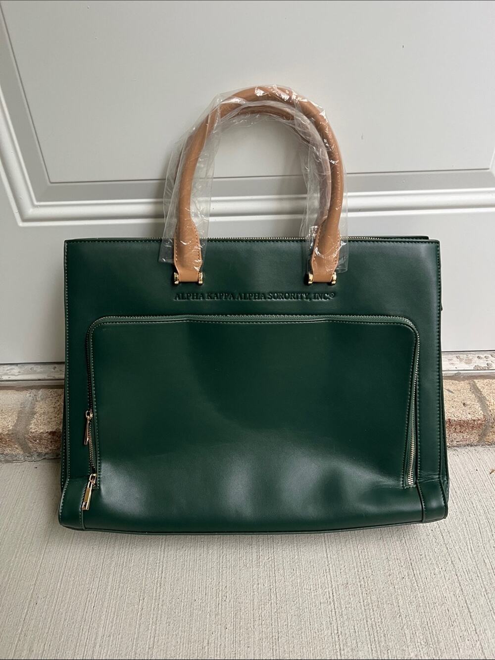 Alpha Kappa Alpha Sorority Inc 2024 Dallas Boule Green Tote Bag with Tan Handles